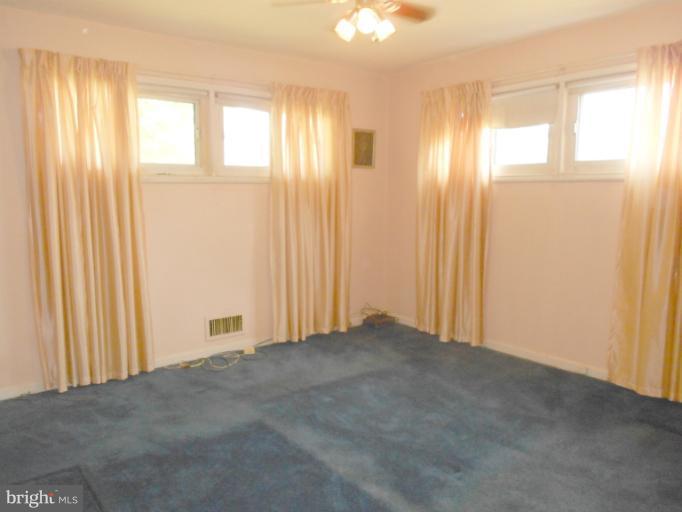 539 Woodside Road Pikesville, MD 21208 - Photo 1 of 19 2nd bedroom