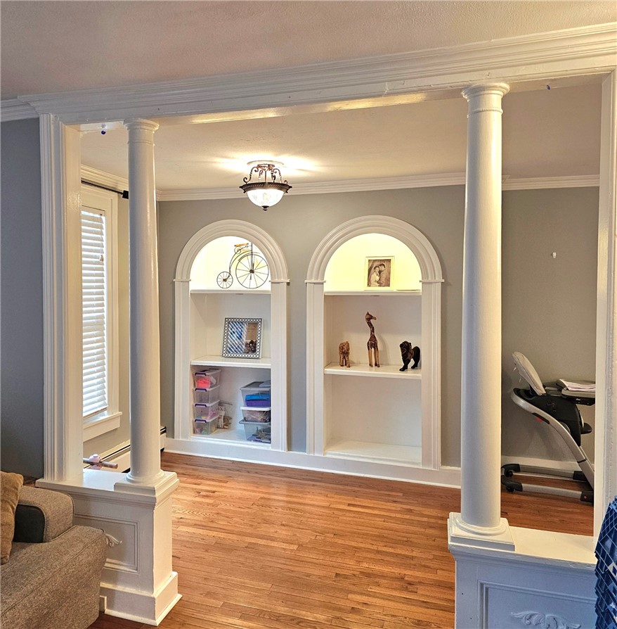 76 Ford Avenue Oneonta, NY 13820 - Photo 7 of 33 Built ins