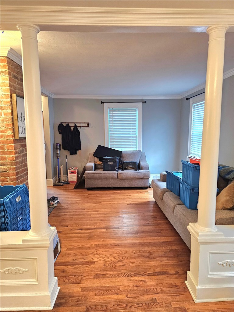 76 Ford Avenue Oneonta, NY 13820 - Photo 9 of 33 Living room