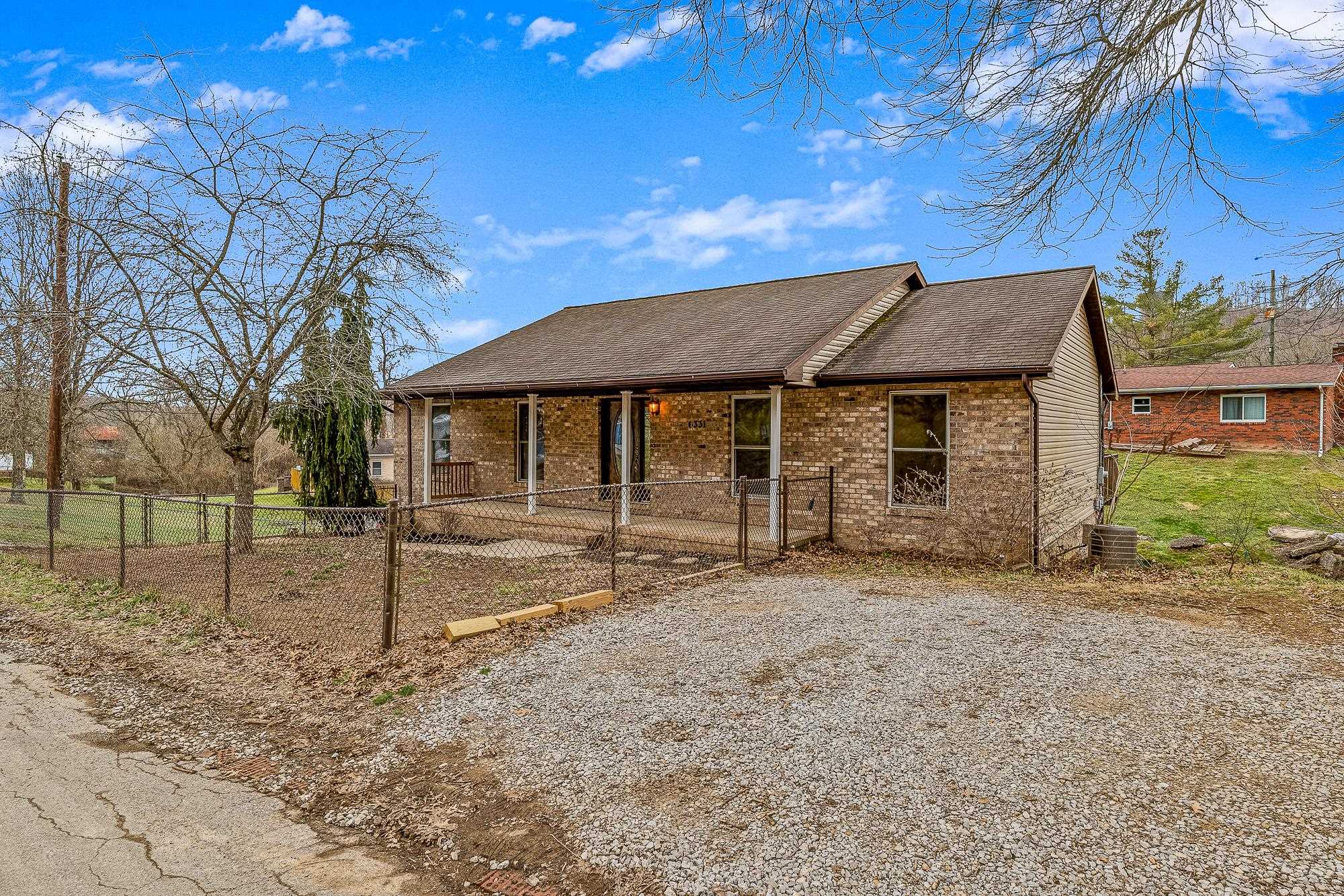 6331 Camp Creek Road Huntington, WV 25701 - Photo 1 of 31 Gallery Image 1