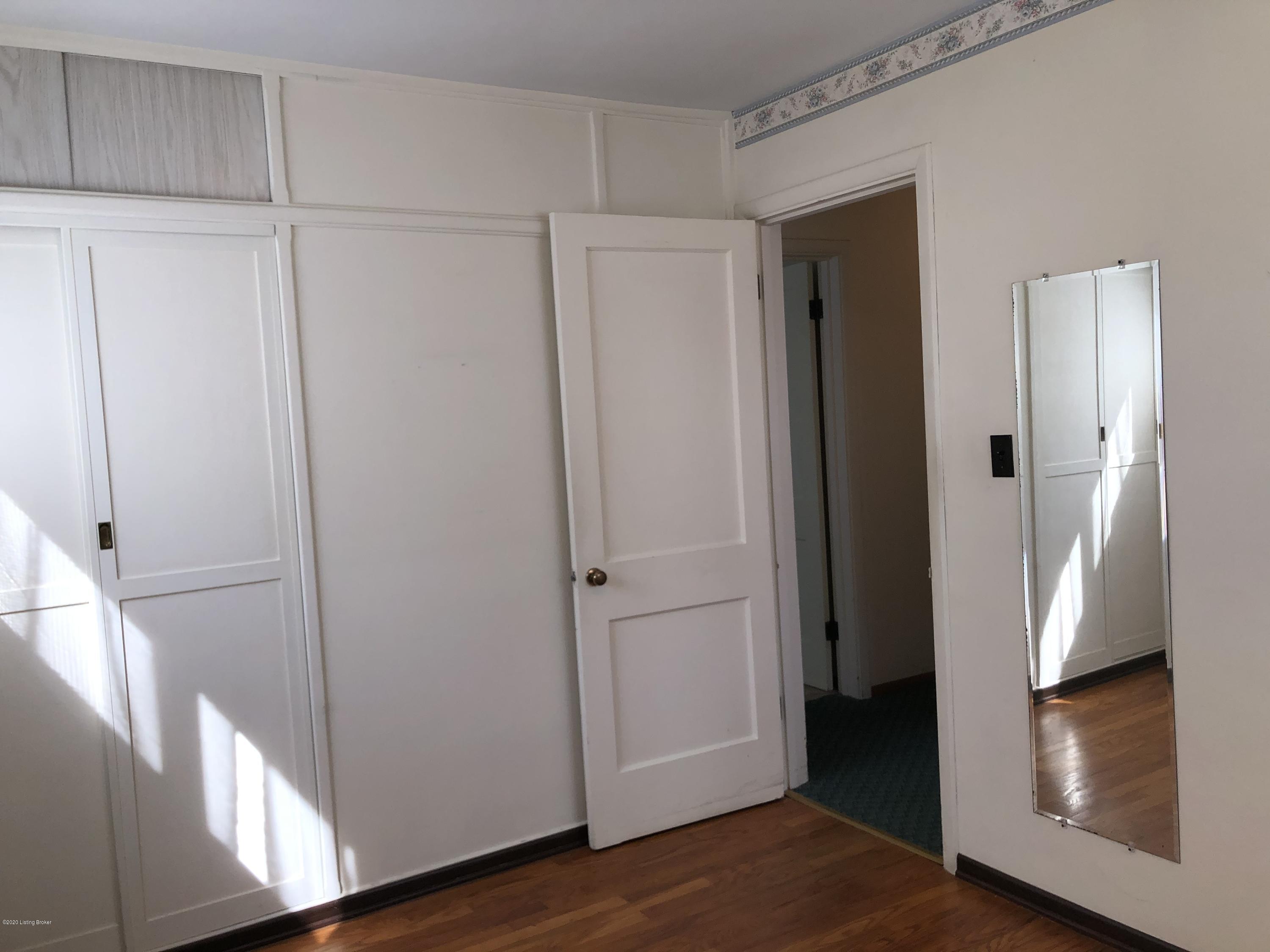 4903 Raven Road Louisville, KY 40213 - Photo 20 of 23 IMG_4723