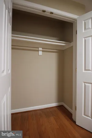 $3,400 | 234 East Juniper Avenue, Sterling, VA 20164