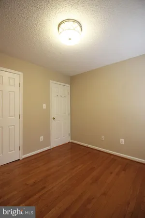 $3,400 | 234 East Juniper Avenue, Sterling, VA 20164