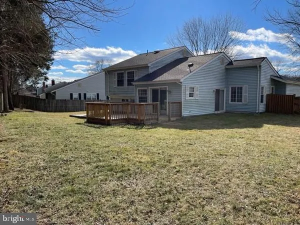 $3,400 | 234 East Juniper Avenue, Sterling, VA 20164