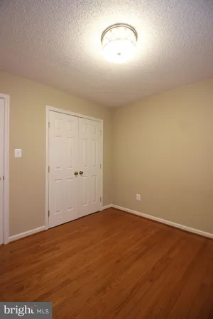 $3,400 | 234 East Juniper Avenue, Sterling, VA 20164