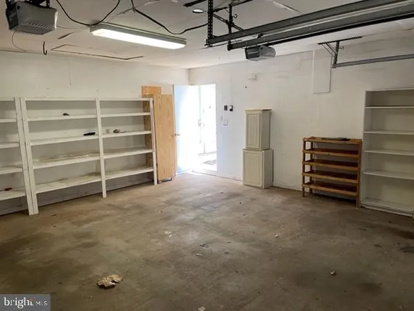 $3,400 | 234 East Juniper Avenue, Sterling, VA 20164