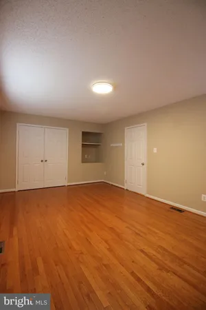 $3,400 | 234 East Juniper Avenue, Sterling, VA 20164