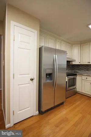 $3,400 | 234 East Juniper Avenue, Sterling, VA 20164