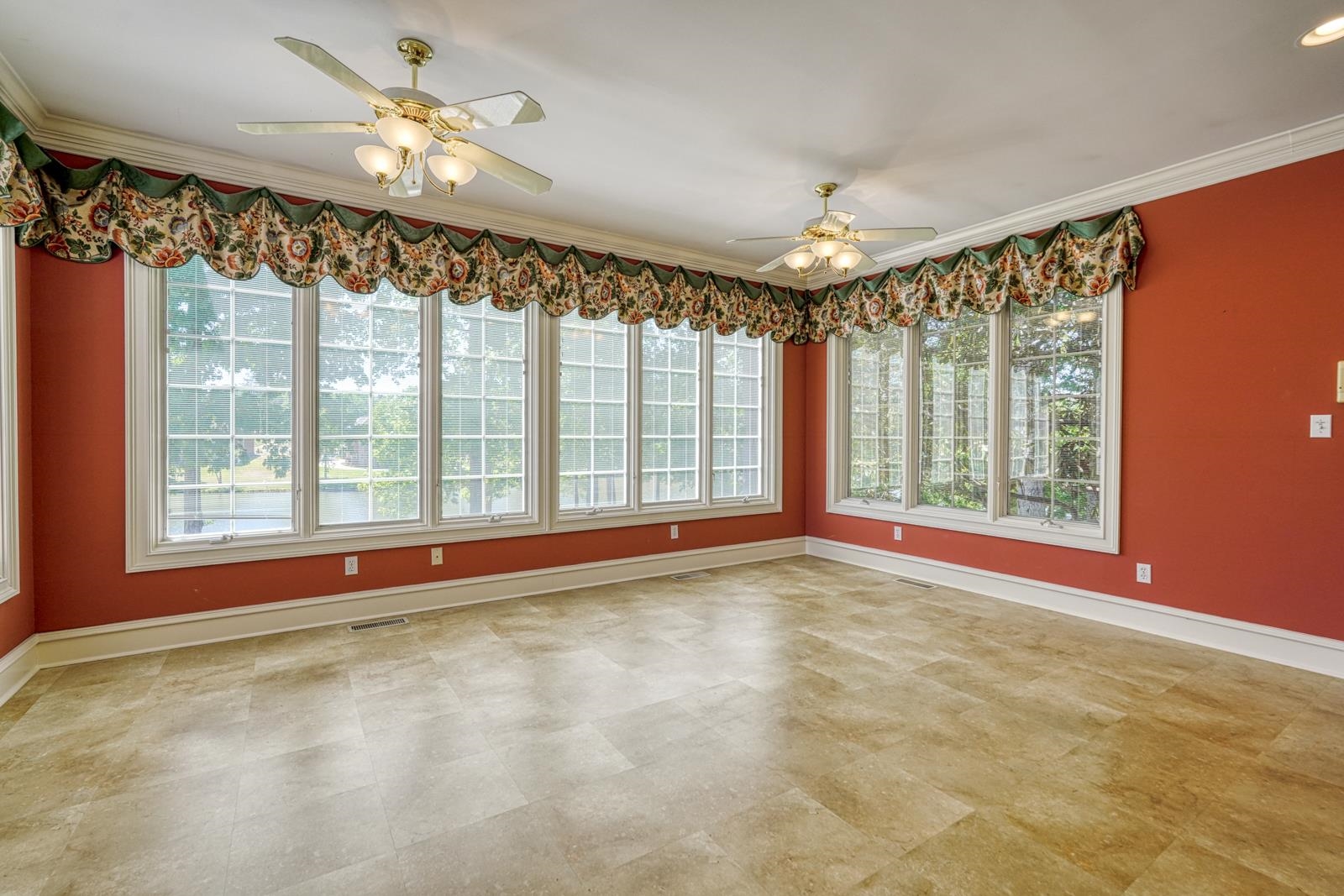234 North Lake Emory Drive Inman, SC 29349 - Photo 8 of 47