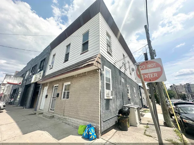 $799,000 | 490 John F. Kennedy Boulevard, Bayonne, NJ 07002
