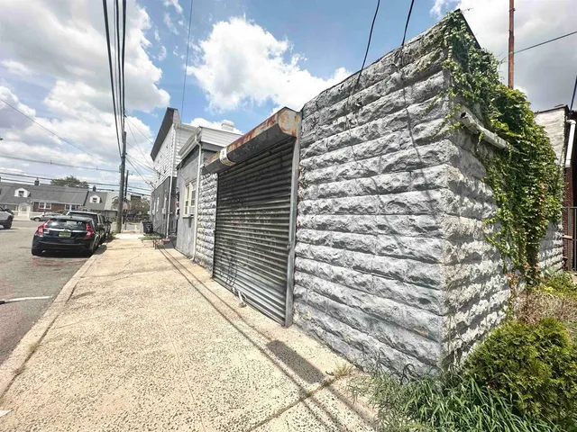 $799,000 | 490 John F. Kennedy Boulevard, Bayonne, NJ 07002