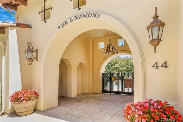 $1,085,000 | 32 Perennial, Irvine, CA 92603