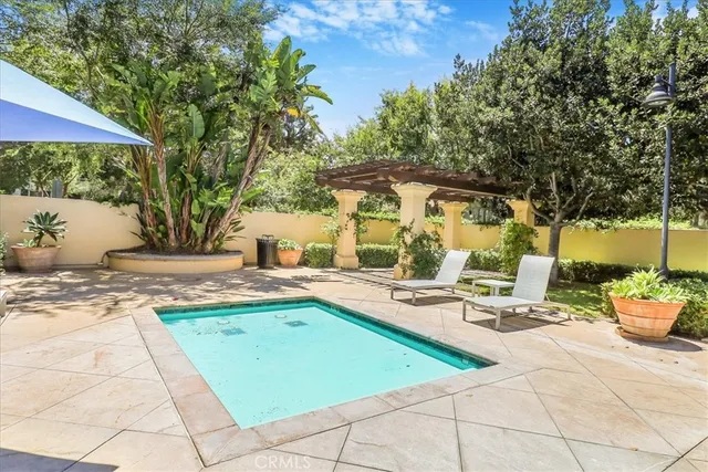 $1,085,000 | 32 Perennial, Irvine, CA 92603