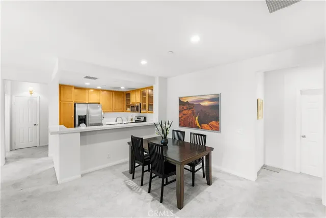 $1,085,000 | 32 Perennial, Irvine, CA 92603