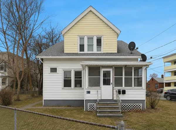 $379,900 | 621 Chicopee Street, Chicopee, MA 01013