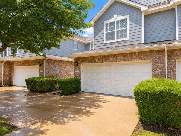 $2,295 | 9929 Dryden Lane, Plano, TX 75025