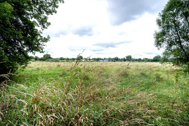 $249,900 | 325 Sunset Drive, Unit 330, Hartford, WI 53027