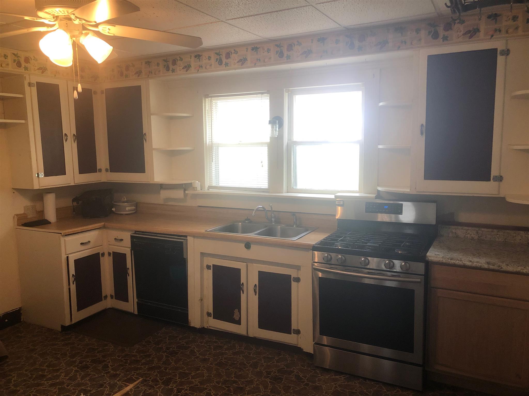 233 Belvidere Road Belvidere, TN 37306 - Photo 4 of 10 Gallery Image 4