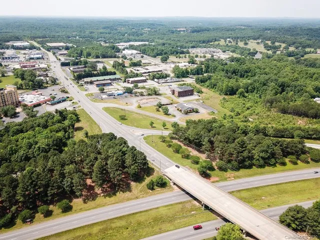 $199,000 | 3362 15th Ave Boulevard Southeast, Conover, NC 28613