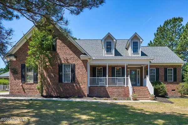 $540,000 | 39 Winding Trail, Whispering Pines, NC 28327