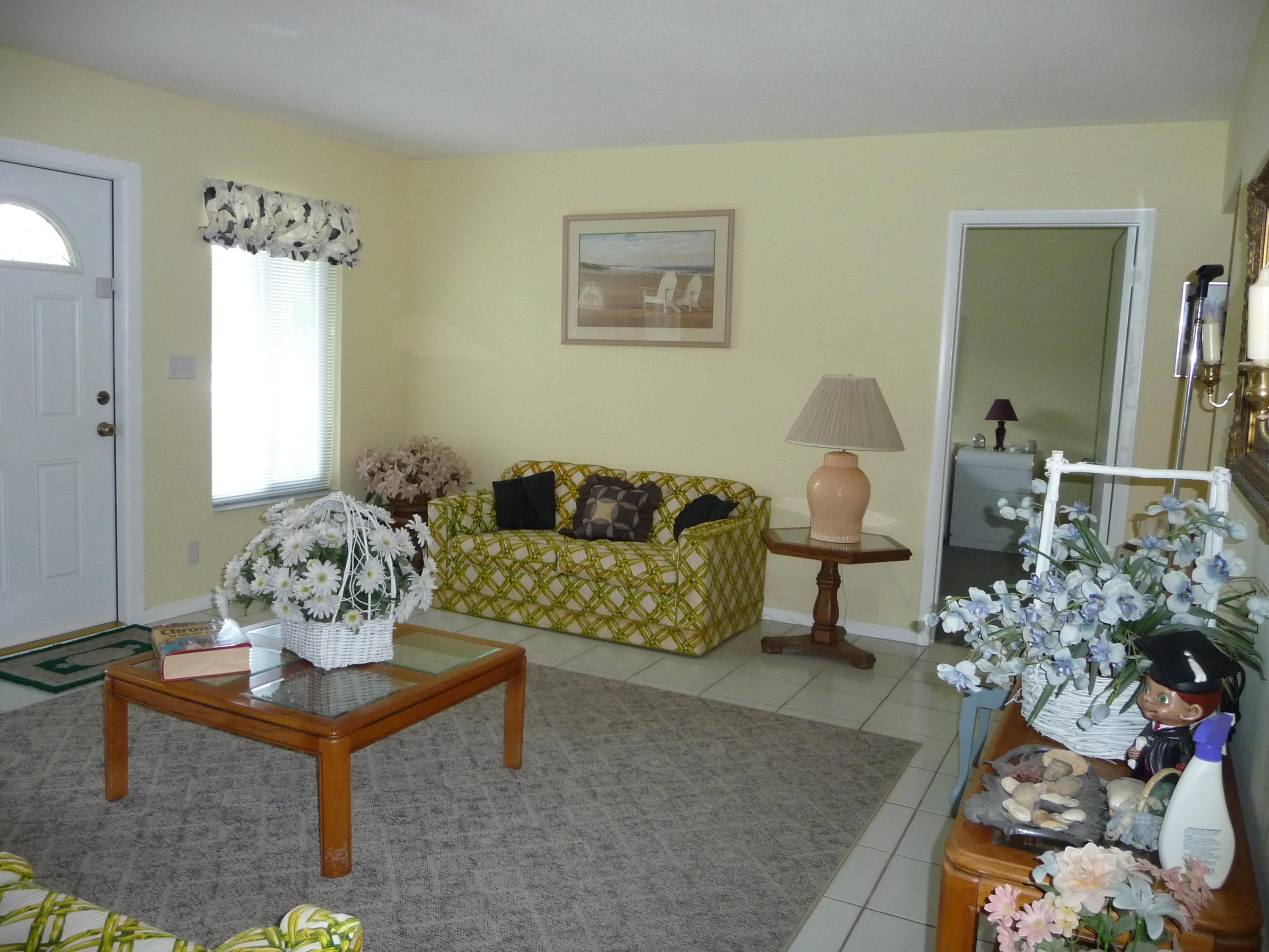 364 East Conference Drive Boca Raton, FL 33486 - Photo 3 of 8 More Living
