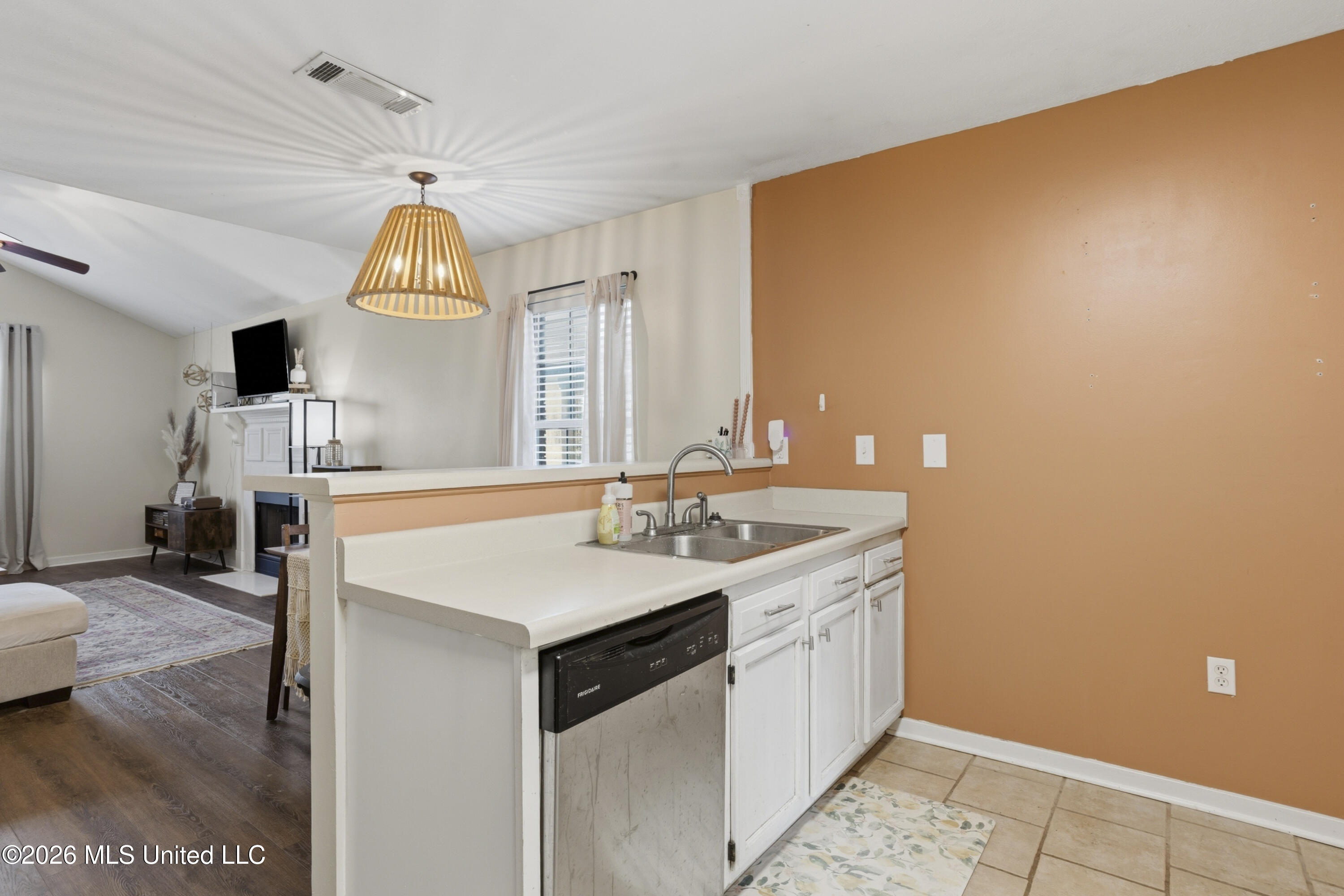 412 Pelican Way Brandon, MS 39047 - Photo 9 of 22 412 Pelican Way-9