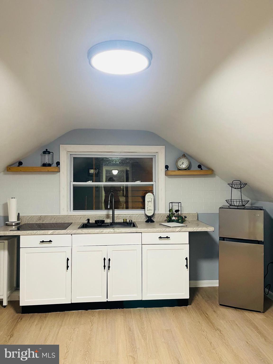 2326 Fairview Street Reading, PA 19609 - Photo 11 of 13