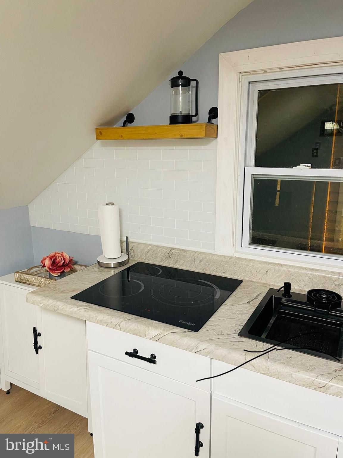 2326 Fairview Street Reading, PA 19609 - Photo 8 of 13