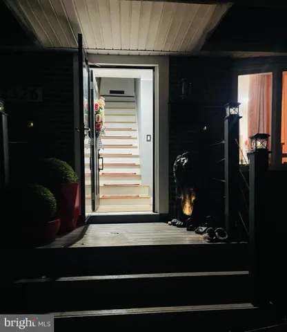 $1,300 | 2326 Fairview Street, Reading, PA 19609