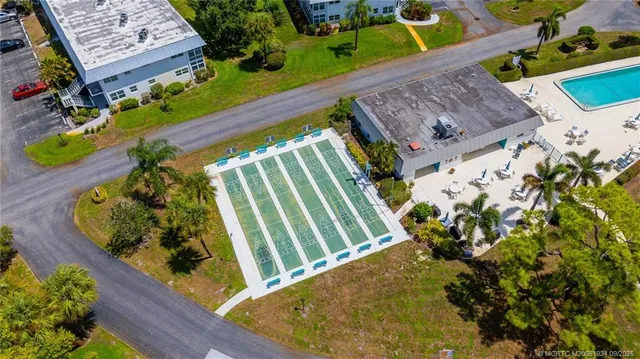 $169,000 | 2929 Southeast Ocean Boulevard, Unit 1436, Stuart, FL 34996