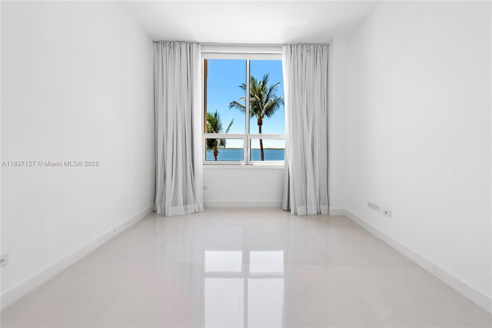 Brickell Miami, FL 33131 - Photo 47 of 65