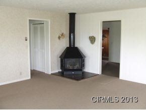 1258 North Etna Road Huntington, IN 46750 - Photo 11 of 19 Gallery Image 11