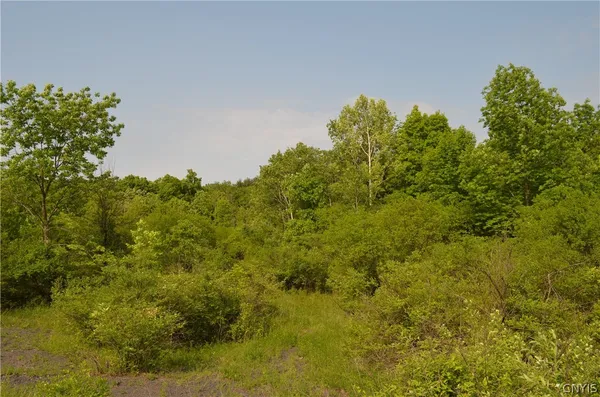 $129,900 | 25 Barent Winne Road, Selkirk, NY 12158