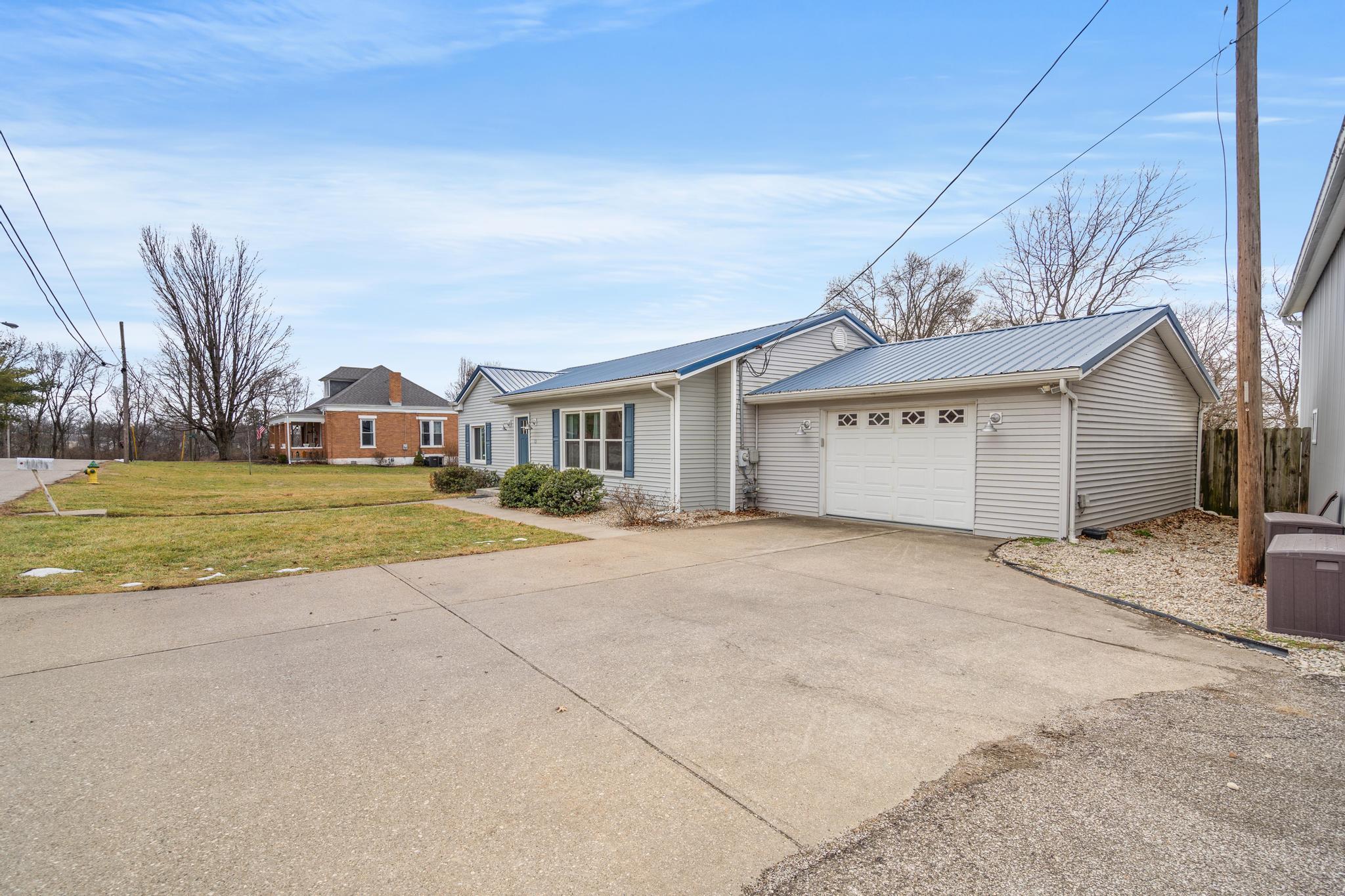 12 Cross Street Dry Ridge, KY 41035 - Photo 4 of 39 DSC00525