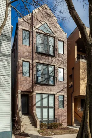 $825,000 | 2657 North Racine Avenue, Unit 3, Chicago, IL 60614