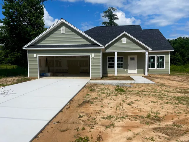$275,000 | 942 Bramble Lane Northeast, Orangeburg, SC 29115