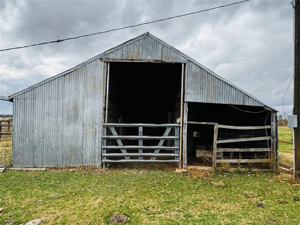 1410 County Road 239 Rising Star, TX 76471 - Photo 3 of 35
