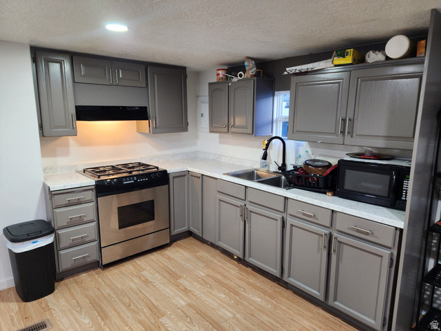 3187 Eastcrest Road West Valley City, UT 84120 - Photo 2 of 11