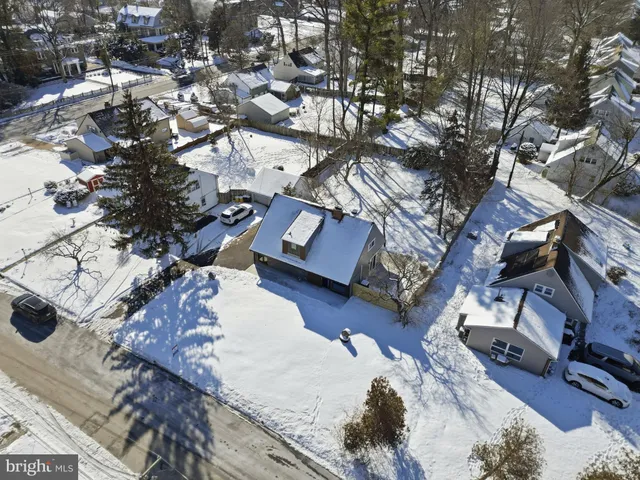 $627,000 | 8004 Gladstone Road, Glenside, PA 19038