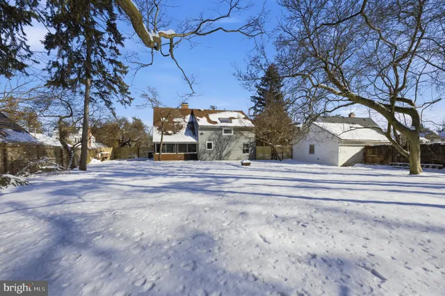 $627,000 | 8004 Gladstone Road, Glenside, PA 19038