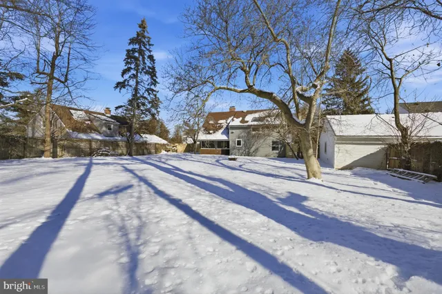 $627,000 | 8004 Gladstone Road, Glenside, PA 19038