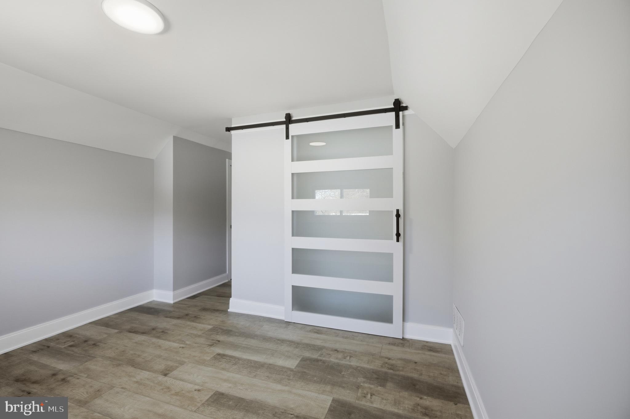 8004 Gladstone Road Glenside, PA 19038 - Photo 42 of 58