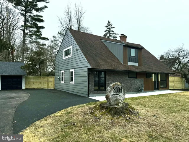 $627,000 | 8004 Gladstone Road, Glenside, PA 19038