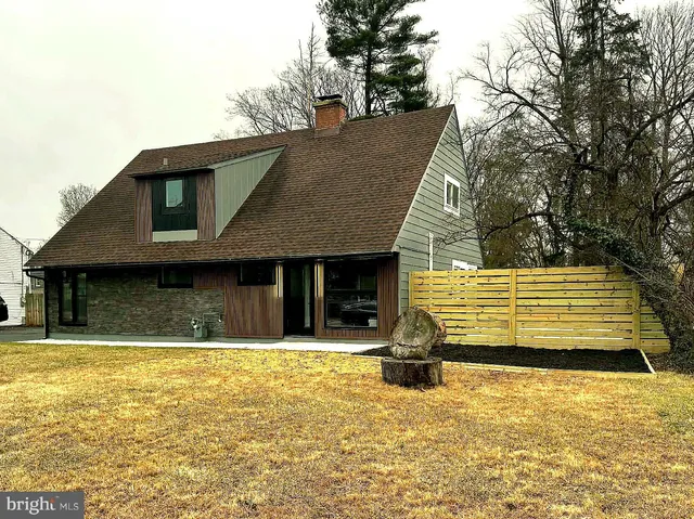 $627,000 | 8004 Gladstone Road, Glenside, PA 19038