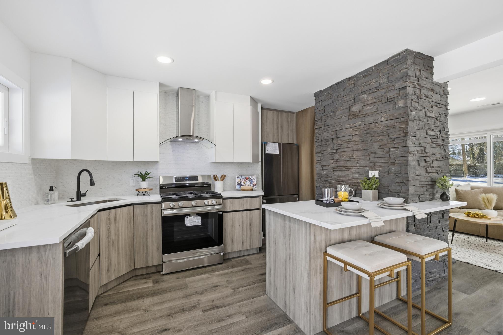 8004 Gladstone Road Glenside, PA 19038 - Photo 6 of 58