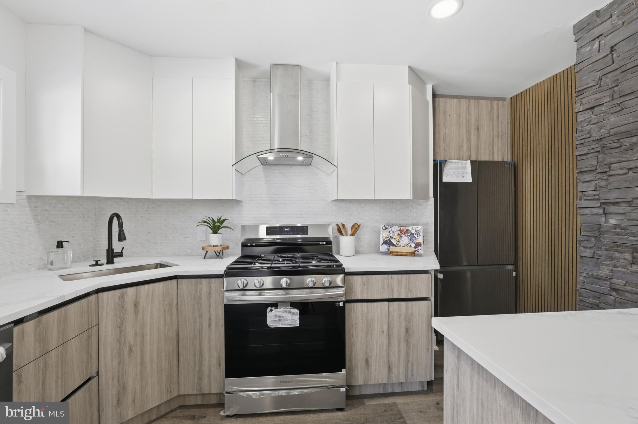 8004 Gladstone Road Glenside, PA 19038 - Photo 7 of 58