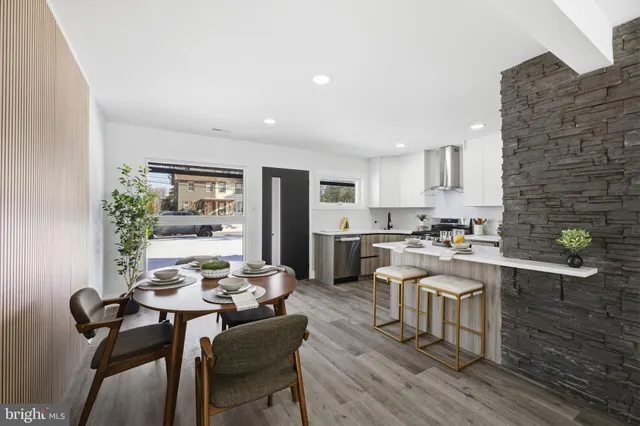 $627,000 | 8004 Gladstone Road, Glenside, PA 19038