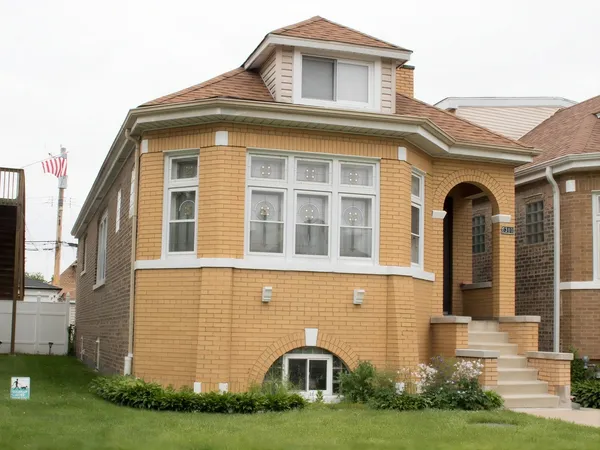$1,450 | 6310 West Warwick Avenue, Unit G, Chicago, IL 60634