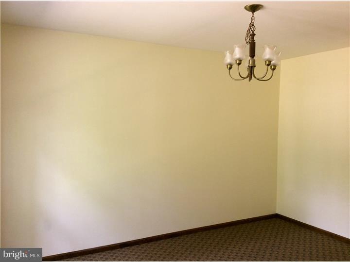 11 Brotherton Road Shamong, NJ 08088 - Photo 6 of 25 Dining Room