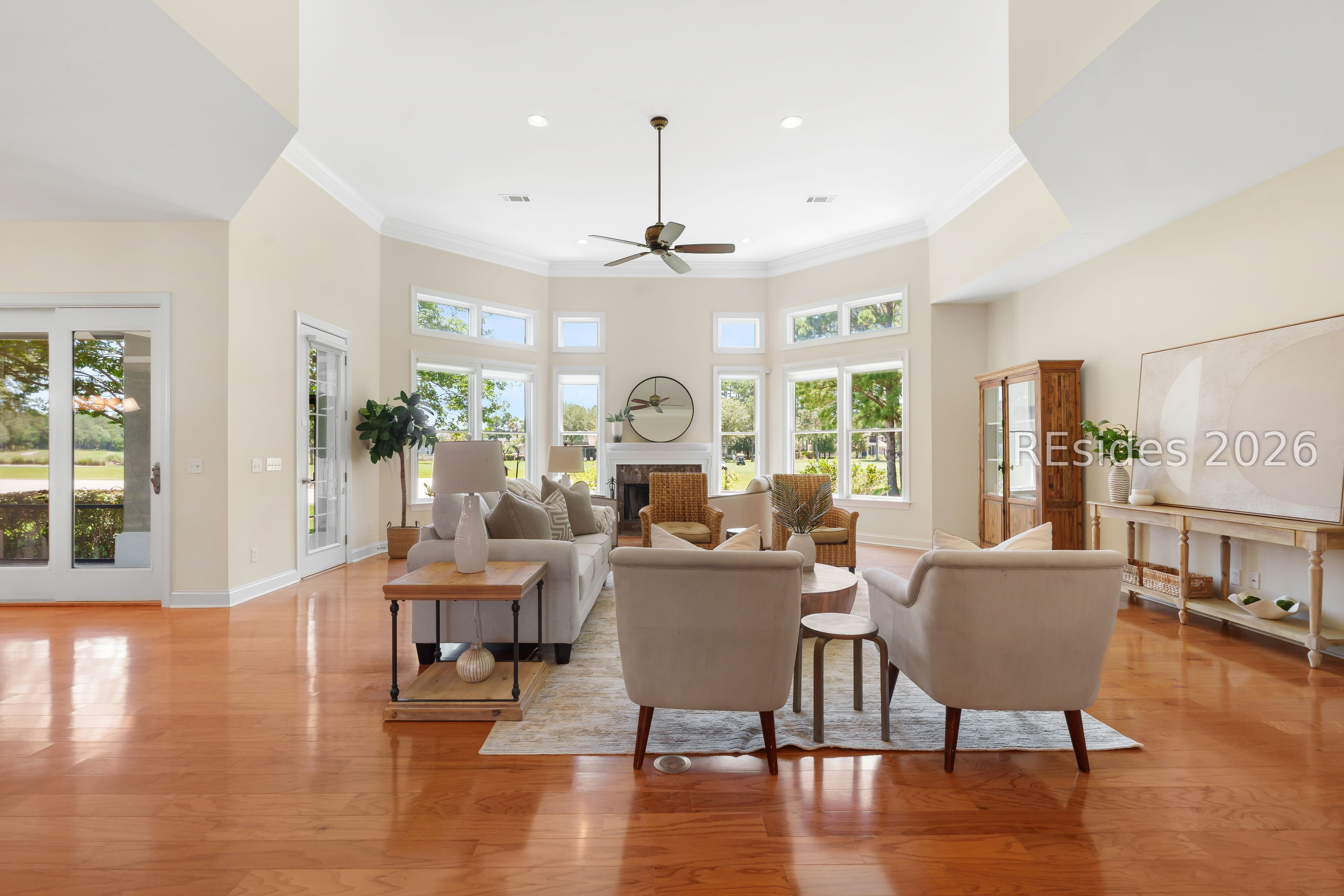 20 Chadbourne Street Bluffton, SC 29910 - Photo 13 of 29 This home is an entertainers dream